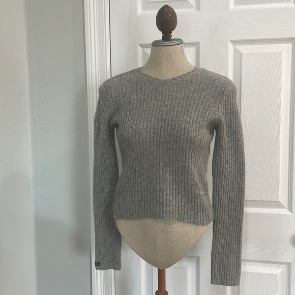 Vintage 90’s Abercrombie sweater lambswool pull over ribbed gray V-neck size XL - Picture 1 of 9